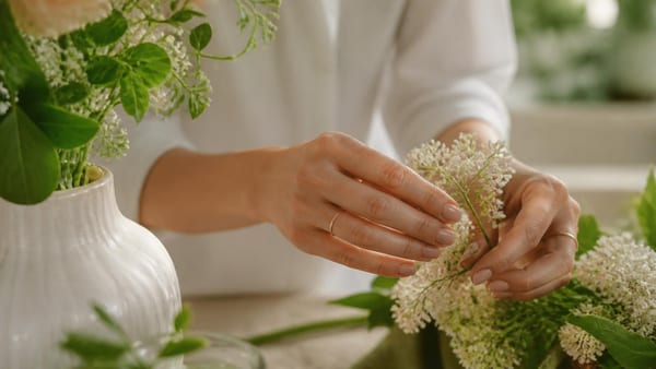 Natürlich schön: Die 10 stylischsten Frühlings-Maniküren für kurze Nägel
